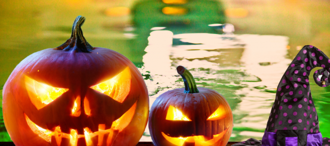 hot-tub-halloween-party