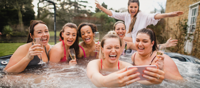 mn-summer-hot-tub-party